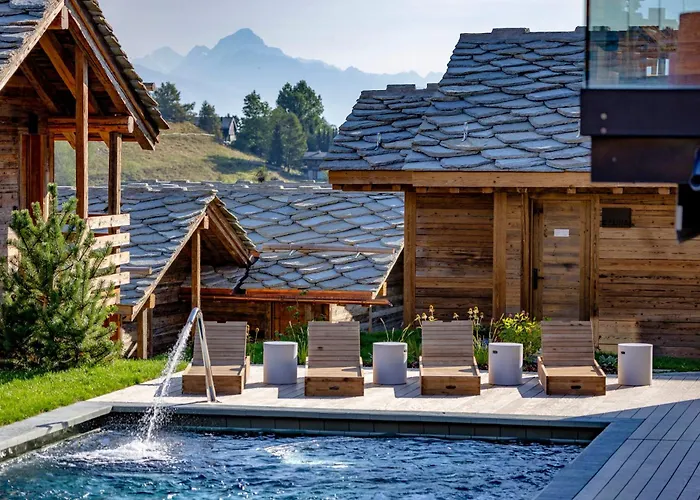 Mad Retreat فندق *