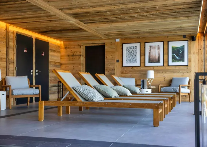 Mad Retreat فندق *