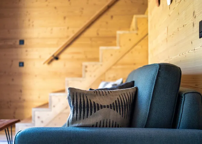 فندق Mad Retreat نينداز