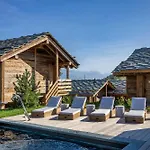 Mad Retreat Hotel