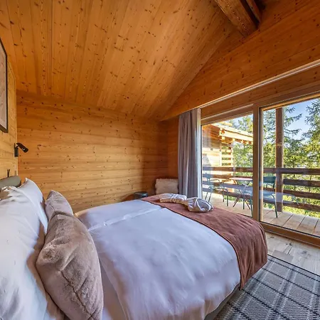 Mad Retreat 넨다즈